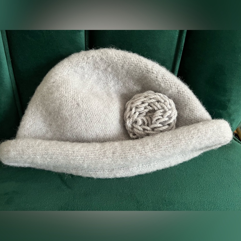 Darling Soft Gray Cloche Wool Hat w/ Yarn Bloom